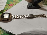 Case watch with chain