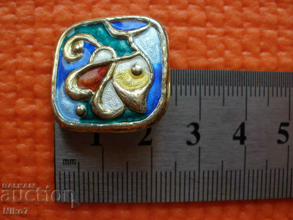 Vintage silver gilt enamel brooch. - 6 Vintage silver gilt enamel brooch. - 6