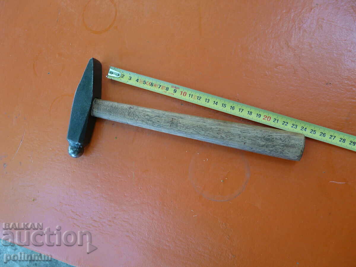 Auction Old German hammer - 212 Auction Old German hammer - 212