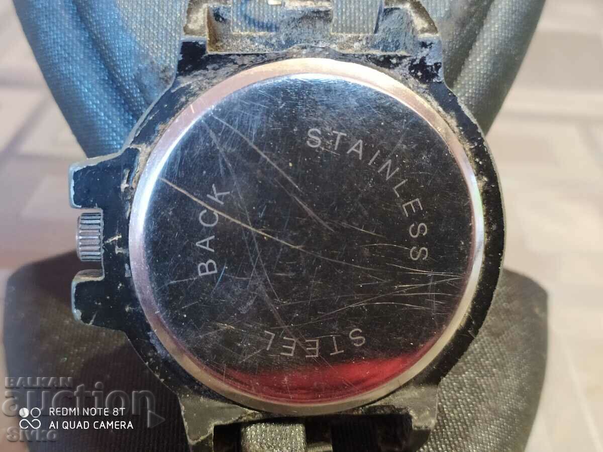 Men's QUARTZ watch with price 0.99 BGN | € 0.51 Men's QUARTZ watch with price 0.99 BGN | € 0.51