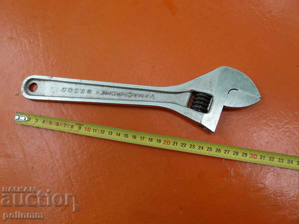 Γαλλικό κλειδί FACOM με τιμή 60.00 BGN | € 30.68 Γαλλικό κλειδί FACOM με τιμή 60.00 BGN | € 30.68