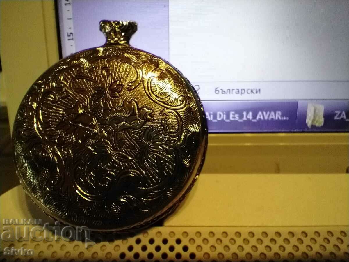 Andre Monique antimagnetic pocket watch with price 9.99 BGN | € 5.11 Andre Monique antimagnetic pocket watch with price 9.99 BGN | € 5.11