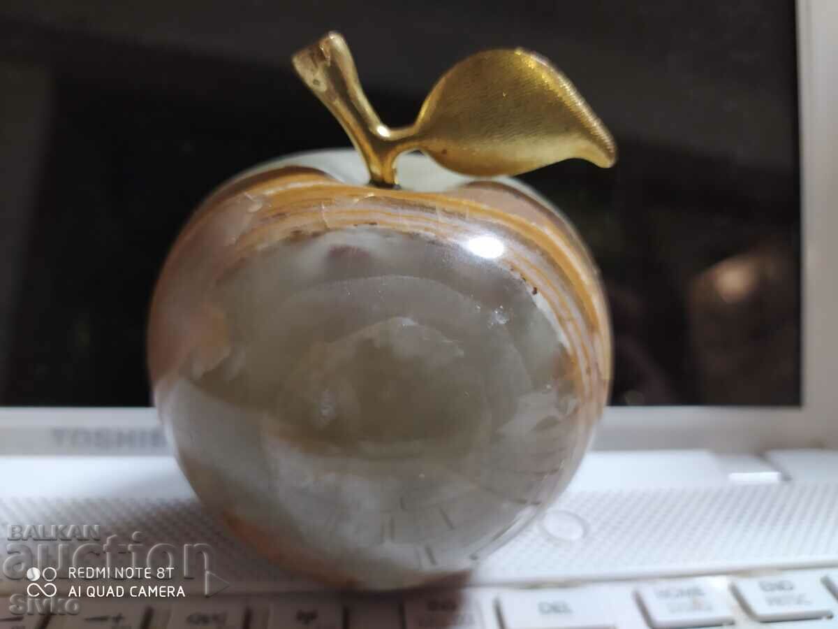 Apple onyx watch with price 29.99 BGN | € 15.33