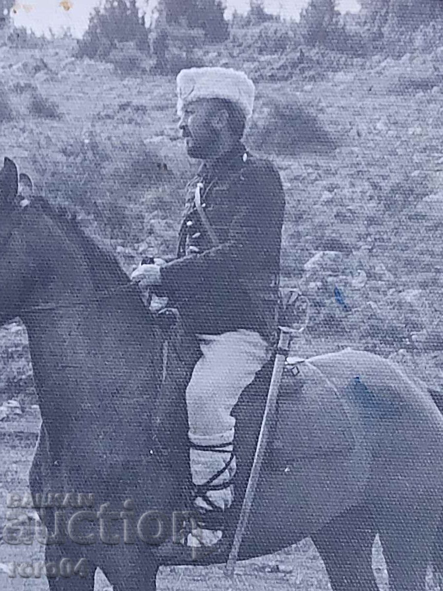 Delivery of CHETNIK - HORSE - SWORD - ROOTS Delivery of CHETNIK - HORSE - SWORD - ROOTS