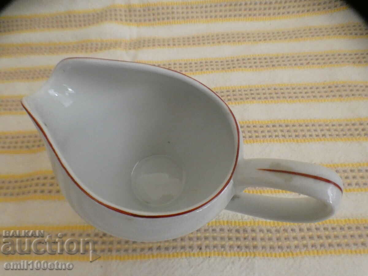 Delivery of Milk jug old Bulgarian porcelain Isis Delivery of Milk jug old Bulgarian porcelain Isis