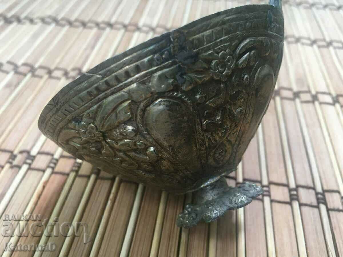 Vazrozhdensky Tas Sachan Pozlata Vazrozhdensky Tas Sachan Pozlata