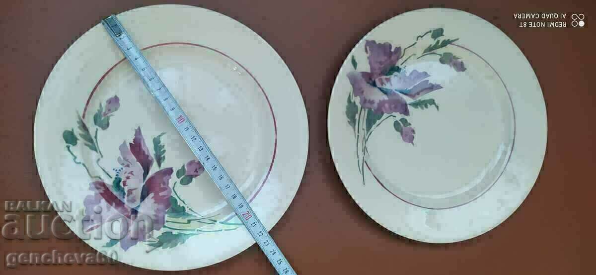 Auction TWO Beautiful FRANCE porcelain plates Auction TWO Beautiful FRANCE porcelain plates