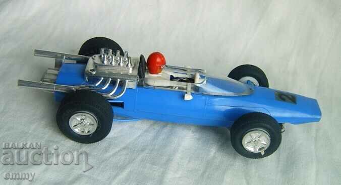 Veche mașină sport de jucărie MELKUS WARTBURG F III/64