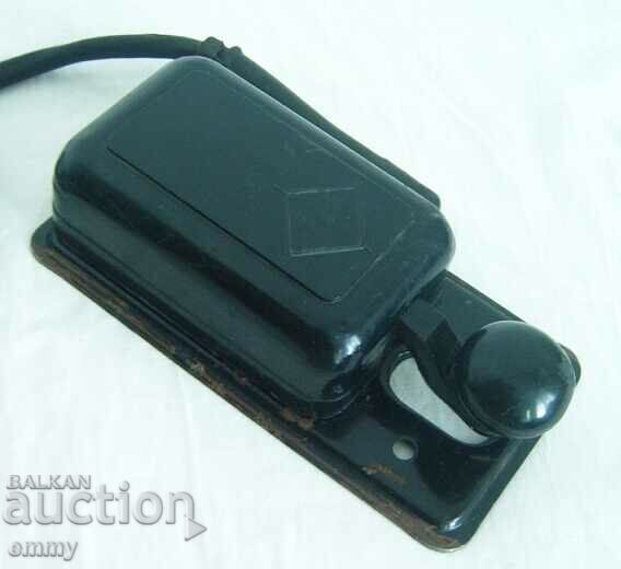 Old morse key, morse manipulator, apparatus with price 39.00 BGN | € 19.94 Old morse key, morse manipulator, apparatus with price 39.00 BGN | € 19.94