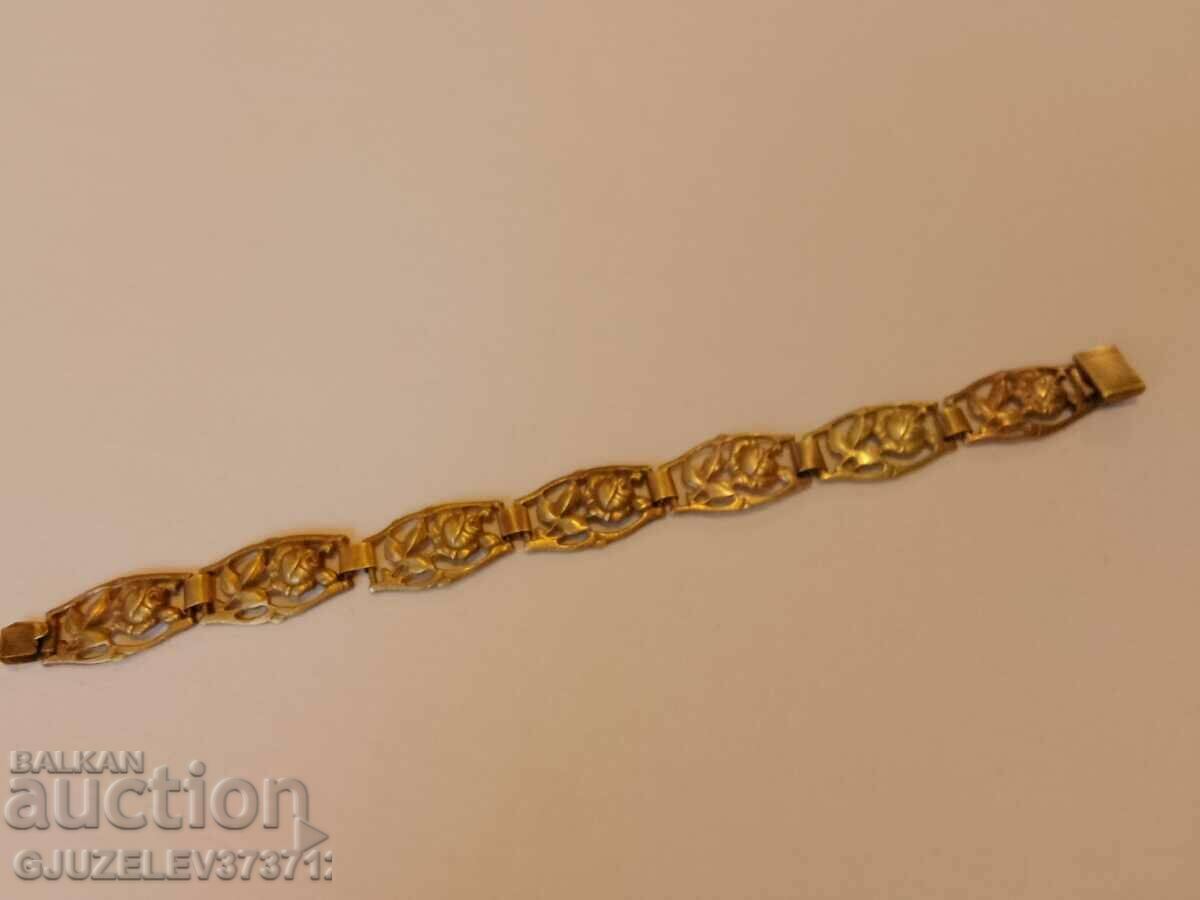 Old brass bracelet with roses with price 39.00 BGN | € 19.94 Old brass bracelet with roses with price 39.00 BGN | € 19.94
