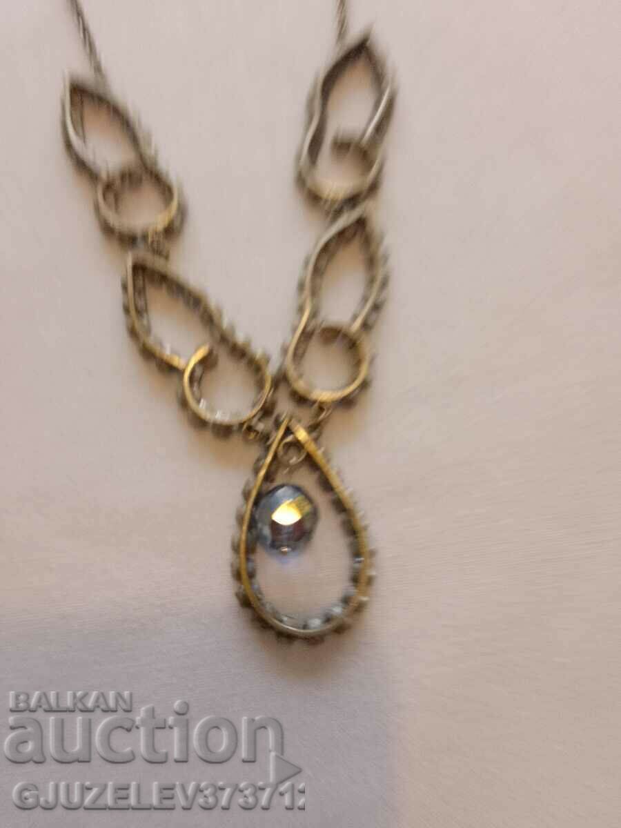 1930s/1940s Vintage Crystal Breastplate Necklace with price 79.00 BGN | € 40.39 1930s/1940s Vintage Crystal Breastplate Necklace with price 79.00 BGN | € 40.39