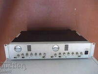 Microphone preamplifier "PHONIC T8100 TUBE VOCALMAX" working