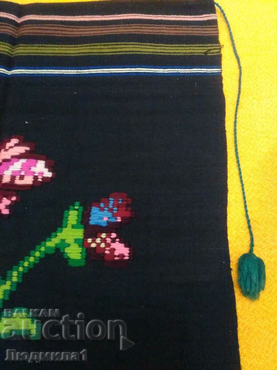 Auction AUTHENTIC STAR PRESSURE Auction AUTHENTIC STAR PRESSURE