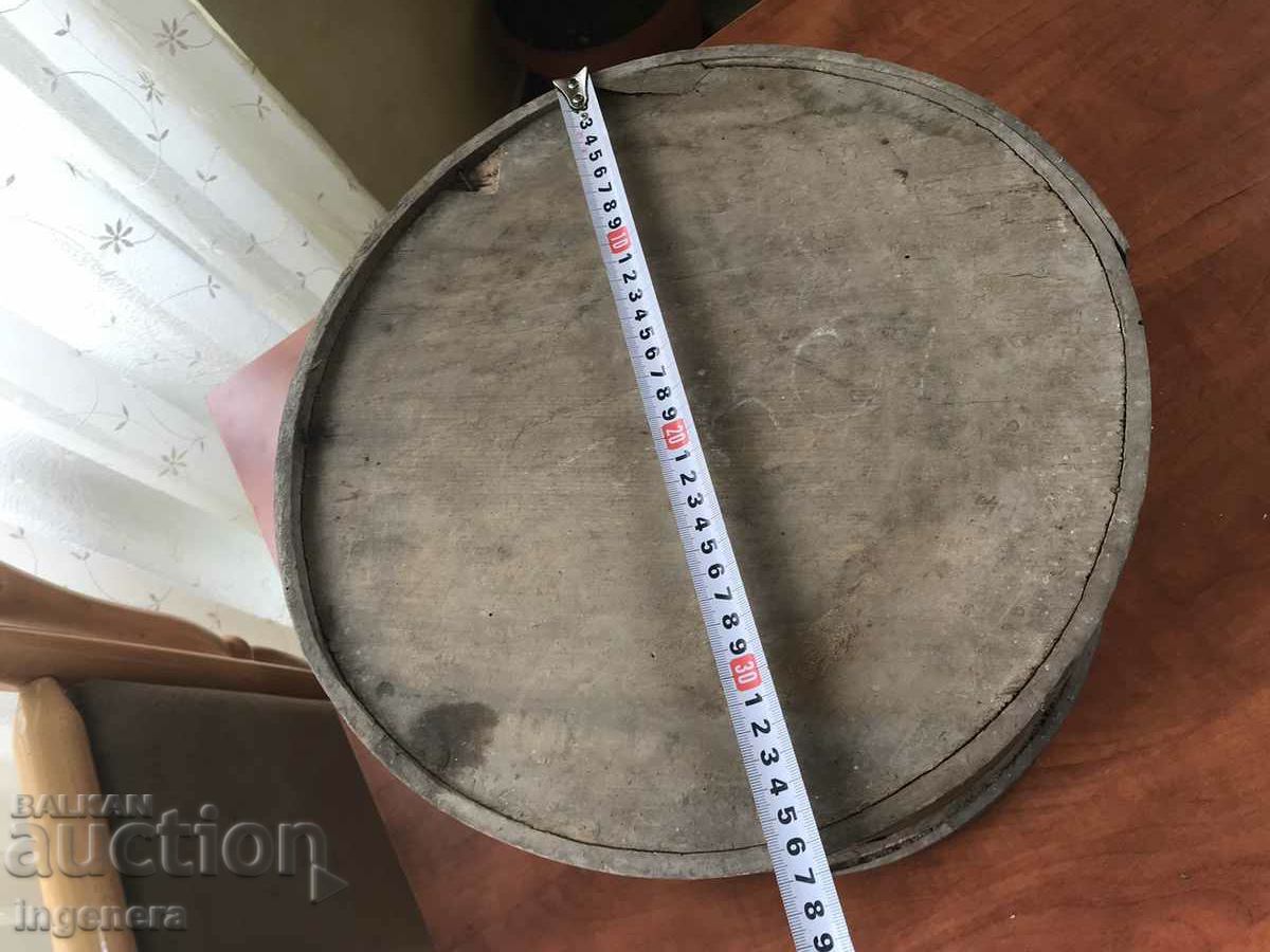 HIDDEN OLD WOODEN VESSEL FOR GRAIN AND FOOD CHINIK - 7 HIDDEN OLD WOODEN VESSEL FOR GRAIN AND FOOD CHINIK - 7