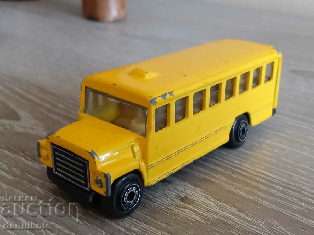 *$*Y*$* WELLY METAL SCHOOL BUS WITH N52033 - SUPER *$*Y*$* with price 16.90 BGN | € 8.64 *$*Y*$* WELLY METAL SCHOOL BUS WITH N52033 - SUPER *$*Y*$* with price 16.90 BGN | € 8.64