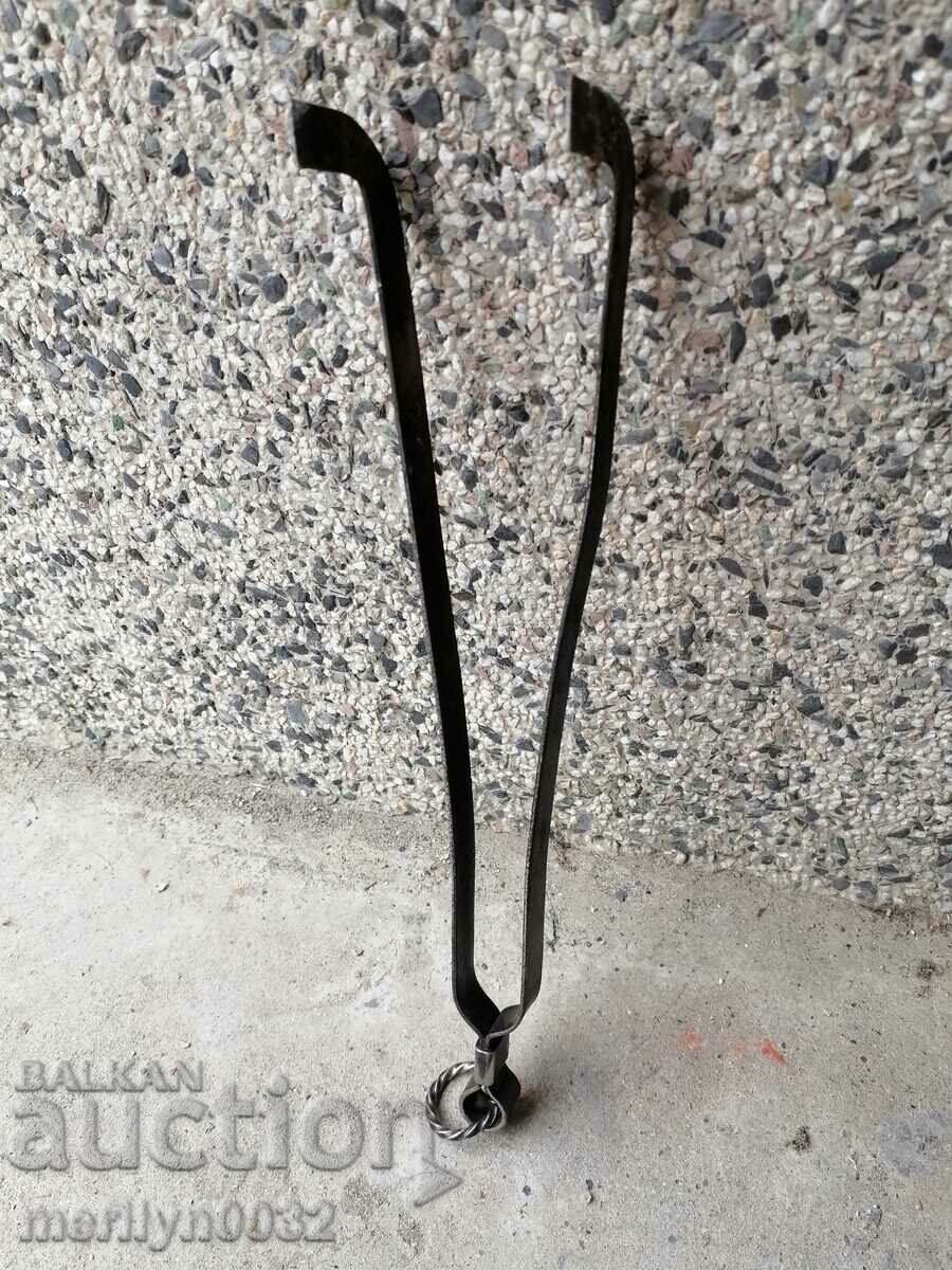 Old forged dilaf, wrought iron, wrought iron with price 33.00 BGN | € 16.87 Old forged dilaf, wrought iron, wrought iron with price 33.00 BGN | € 16.87