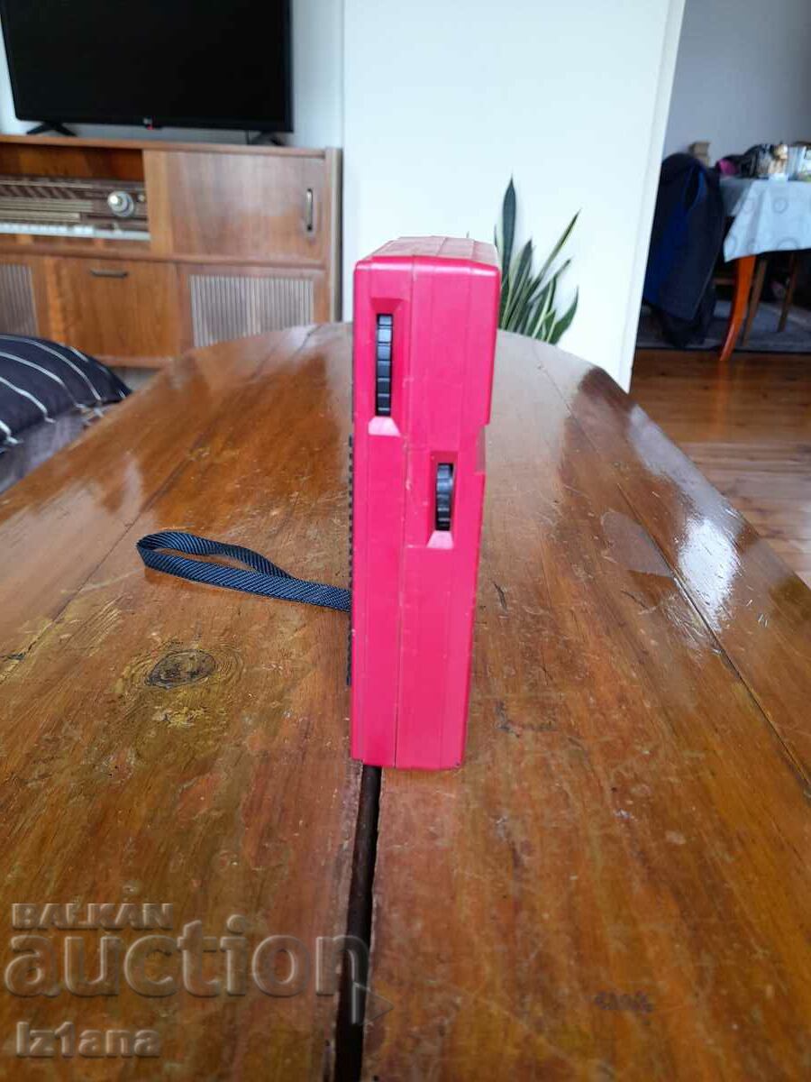 Old radio, Selga R-8310 radio receiver with price 35.00 BGN | € 17.90 Old radio, Selga R-8310 radio receiver with price 35.00 BGN | € 17.90