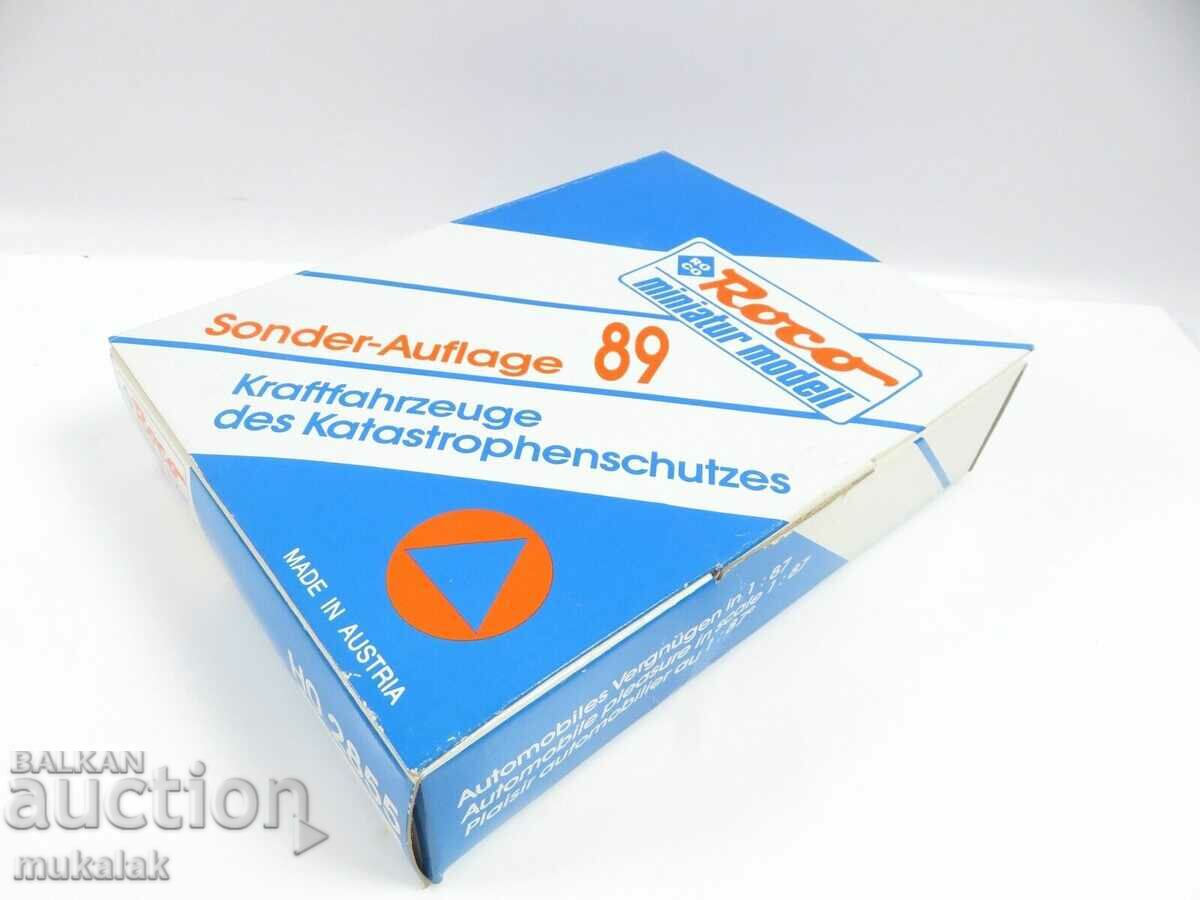 ROCO H0 1/87 VW BUS CIVIL DEFENSE PACKAGING TOY TROLLEY - 5 ROCO H0 1/87 VW BUS CIVIL DEFENSE PACKAGING TOY TROLLEY - 5