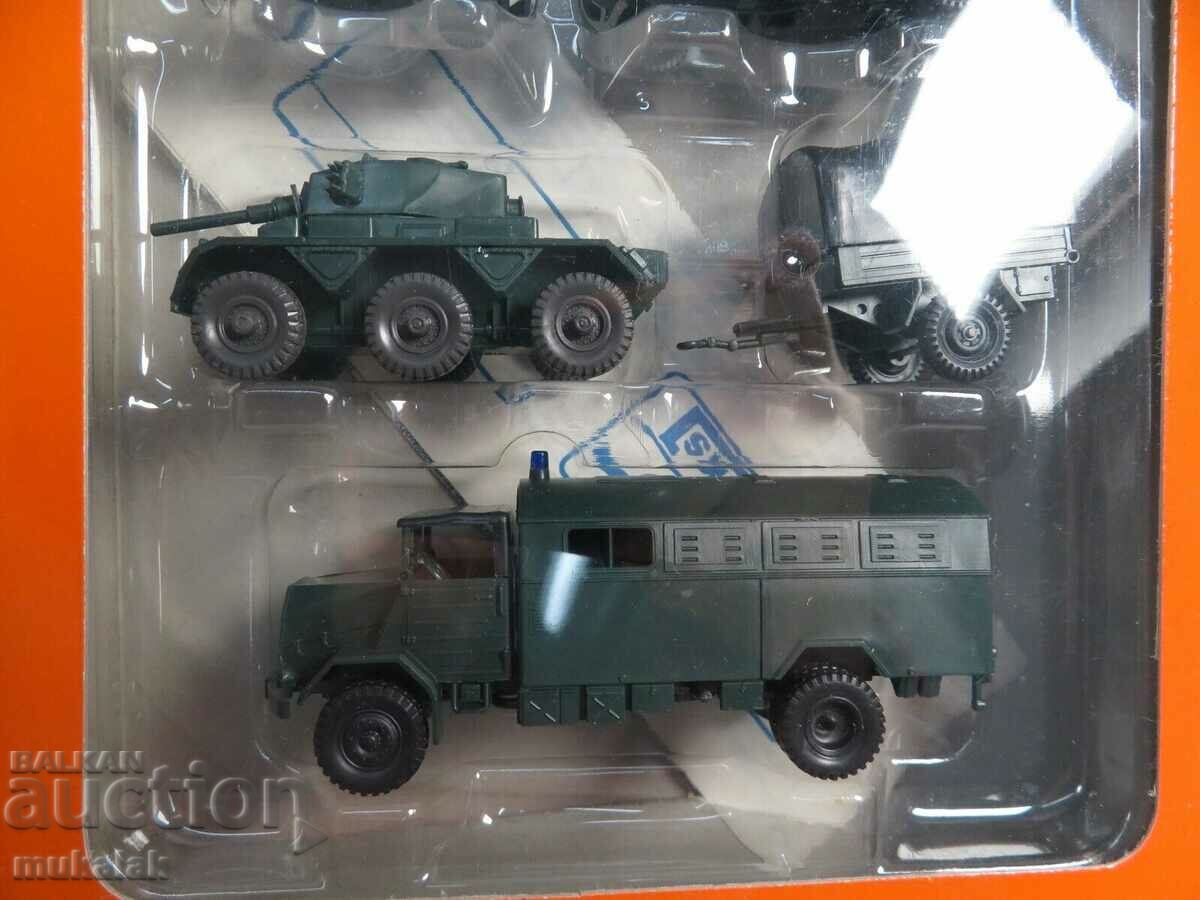 Delivery of ROCO H0 1/87 MODEL MILITARY EQUIPMENT TROLLEY TOY SOLDIERS Delivery of ROCO H0 1/87 MODEL MILITARY EQUIPMENT TROLLEY TOY SOLDIERS