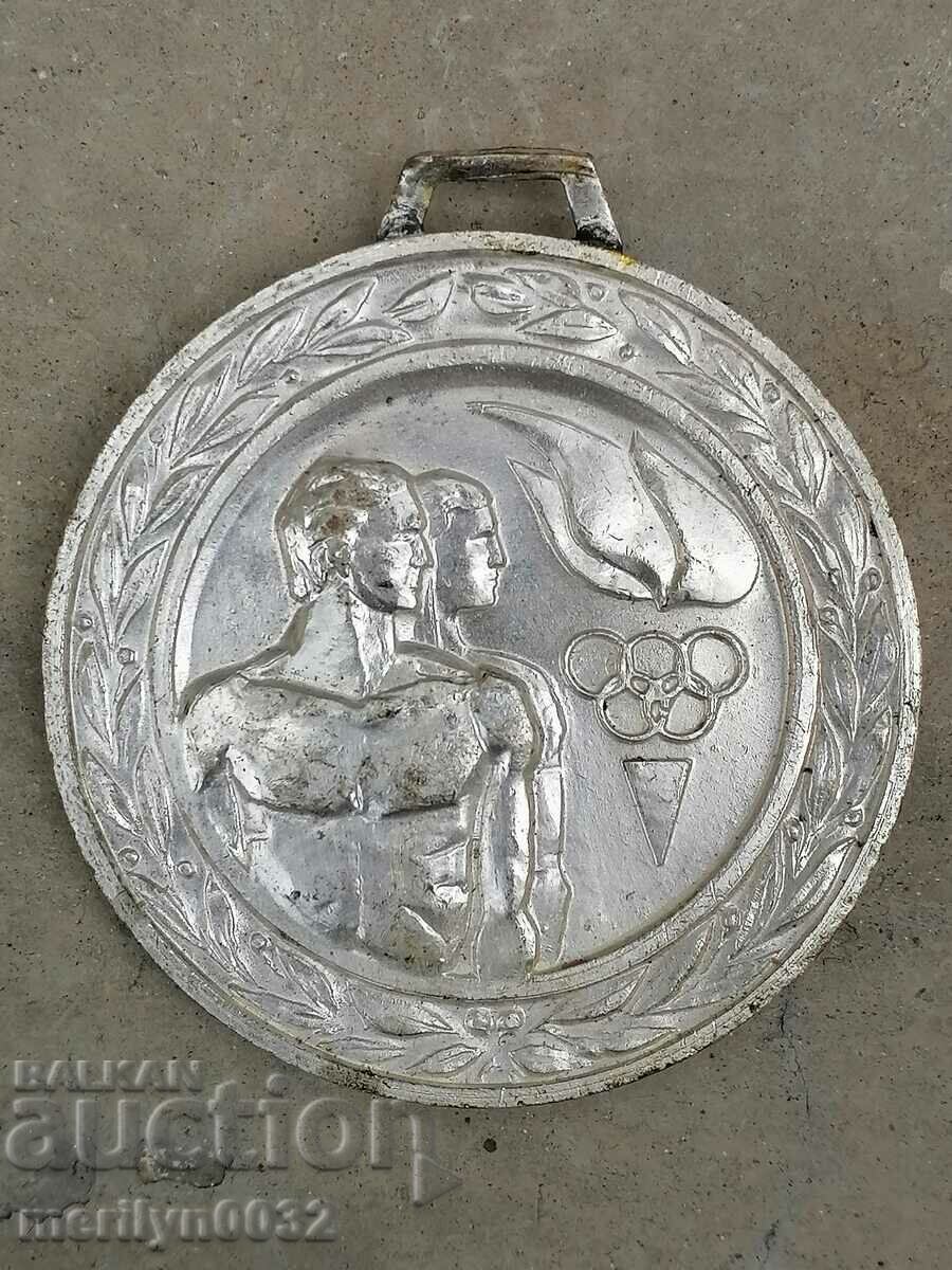 Олимпийски медал нагръден знак ЦК на ДКМС дебело посребрен