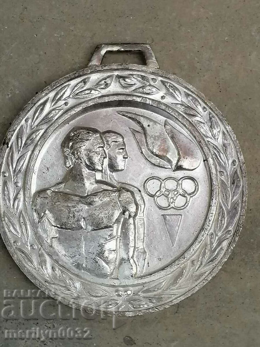 Olympic medal badge of the Central Committee of the DKMS thickly silvered - 5