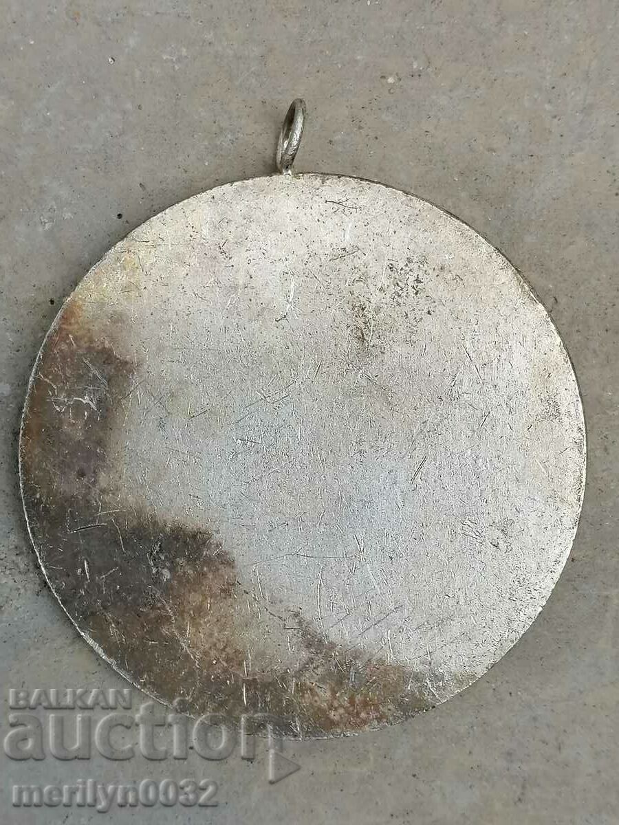 badge OSNA BSFS Gabrovo thickly silvered with price 40.00 BGN | € 20.45 badge OSNA BSFS Gabrovo thickly silvered with price 40.00 BGN | € 20.45