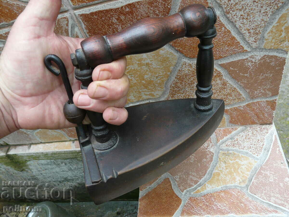 Auction Old authentic iron on fire Auction Old authentic iron on fire