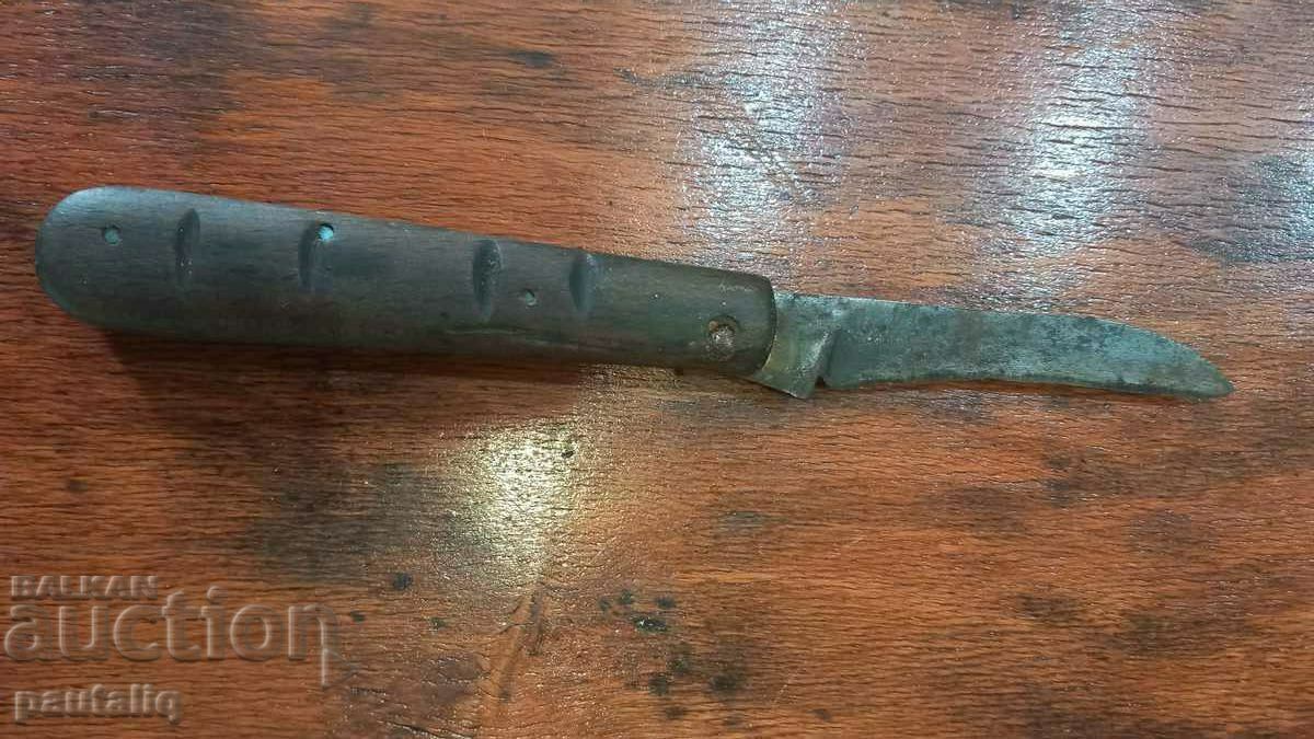 Delivery of PLANTING KNIFE COOLING SICKLE AND HAMMER Delivery of PLANTING KNIFE COOLING SICKLE AND HAMMER