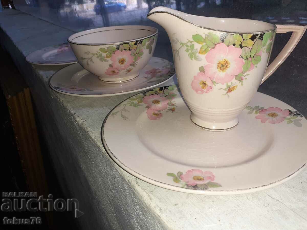 Old English marked porcelain with price 49.00 BGN | € 25.05 Old English marked porcelain with price 49.00 BGN | € 25.05