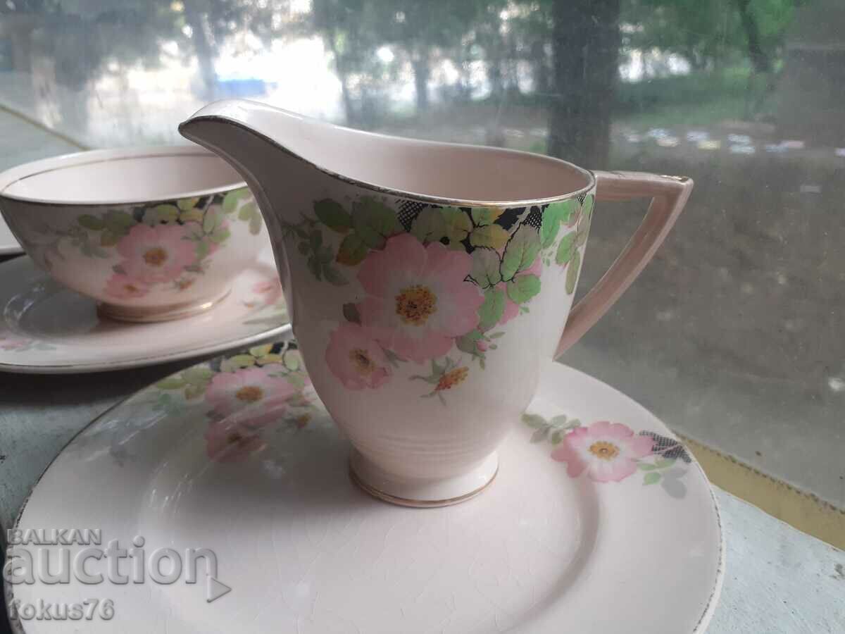 Auction Old English marked porcelain Auction Old English marked porcelain