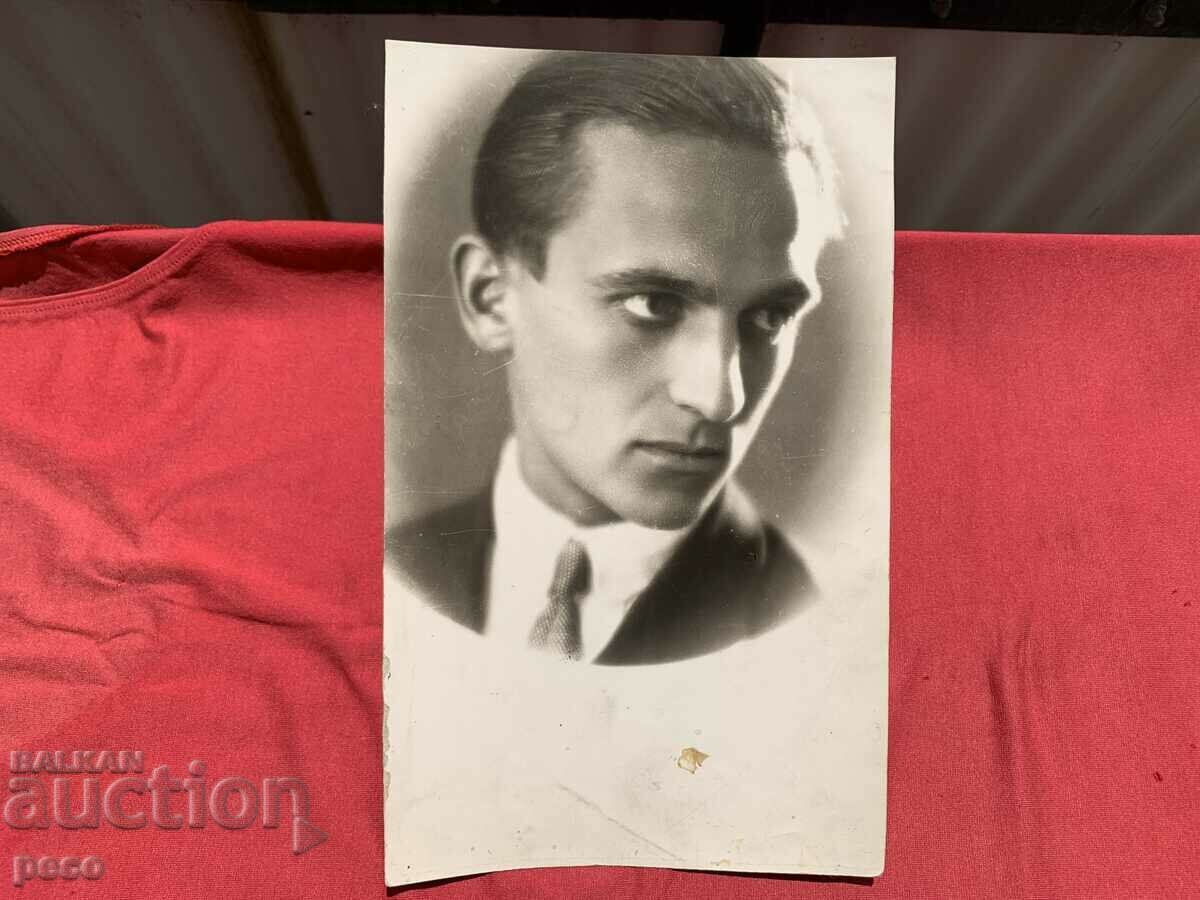 Γκεόργκι Ιβάνοφ, ηθοποιός, συντάκτης του περιοδικού Cinema art της δεκαετίας του 1930