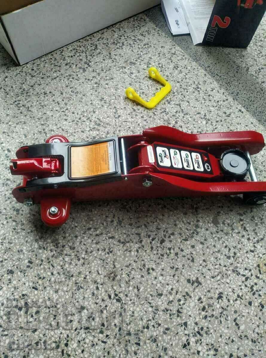 Auction  Low-profile crocodile type hydraulic jack - 2 tons of 85mm