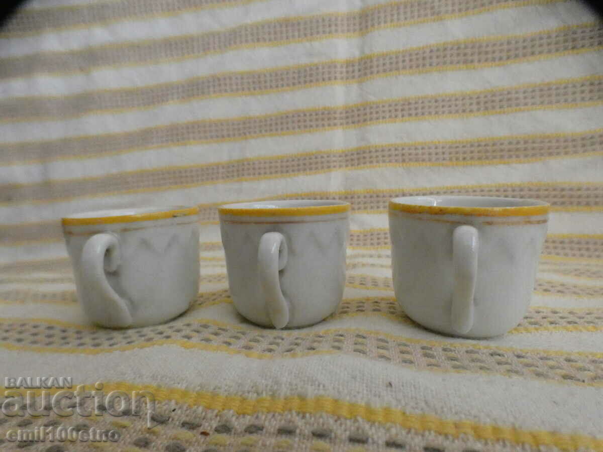 Delivery of Small cups with handles 3 pieces - very old Bulgarian porcelain Delivery of Small cups with handles 3 pieces - very old Bulgarian porcelain