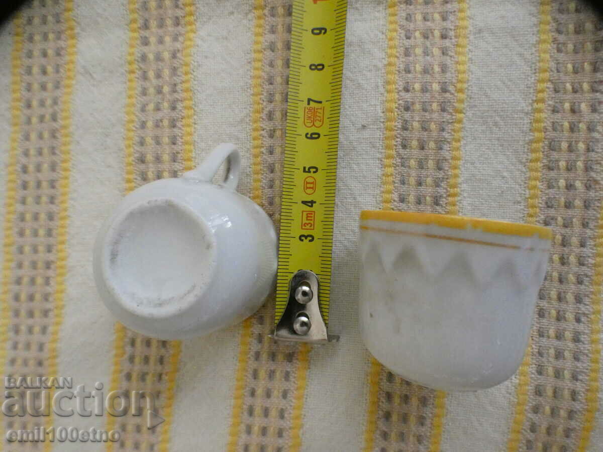 Small cups with handles 3 pieces - very old Bulgarian porcelain - 7 Small cups with handles 3 pieces - very old Bulgarian porcelain - 7