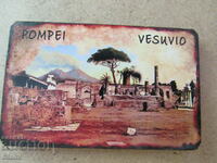 Magnet de la Pompei și Vezuvius, Italia-11