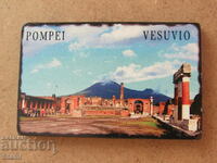 Magnet de la Pompei și Vezuvius, Italia-11
