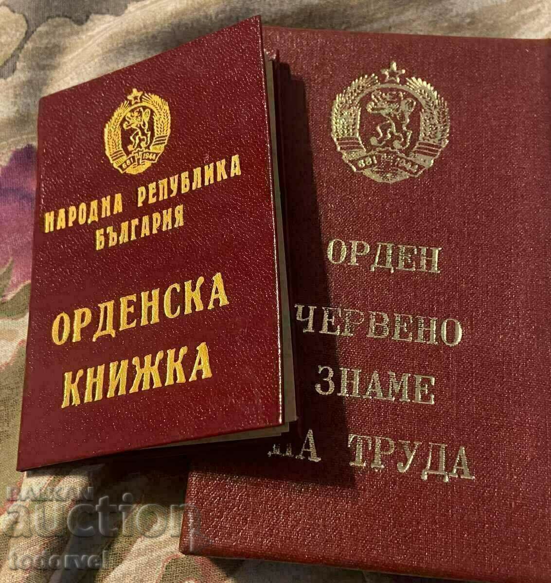 Delivery of LOT of socialist orders with boxes and booklets