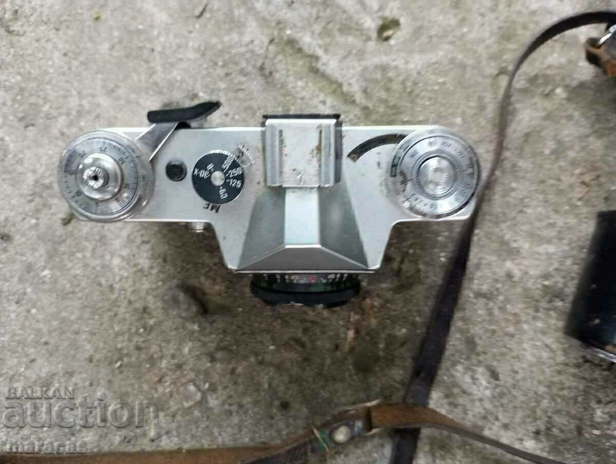 Auction Old camera Auction Old camera