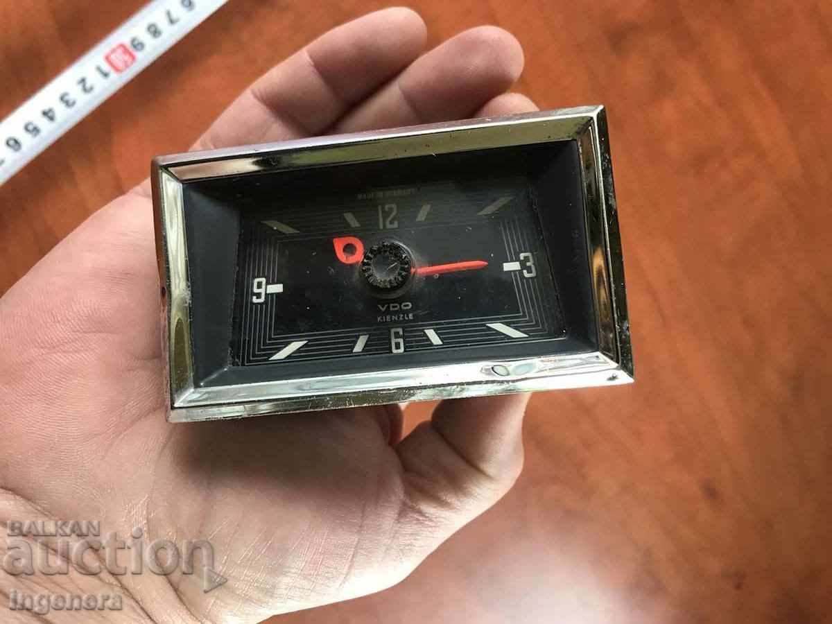 CAR CLOCK MERCEDES RETRO CAR CLOCK with price 65.00 BGN | € 33.23 CAR CLOCK MERCEDES RETRO CAR CLOCK with price 65.00 BGN | € 33.23