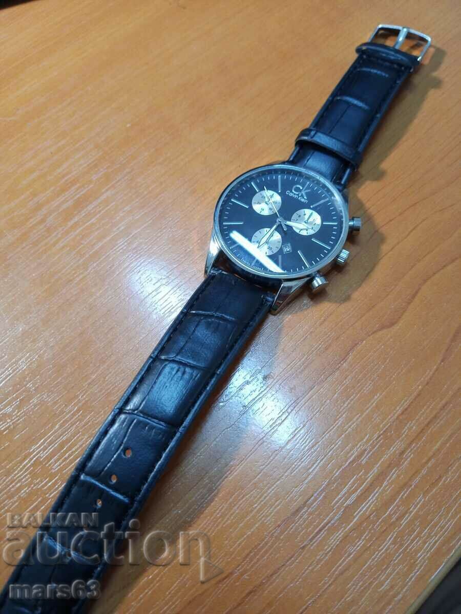 quartz watch with date - 7