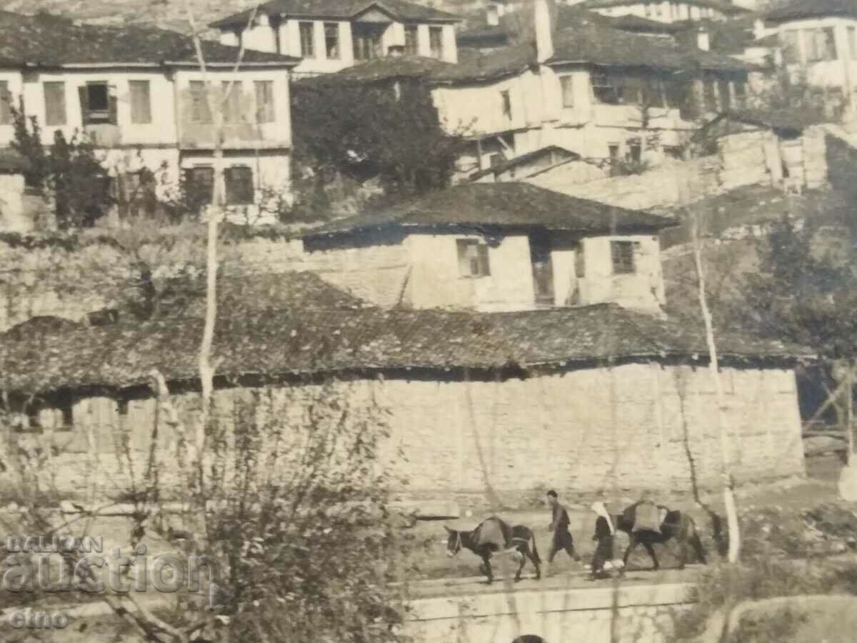 ROYAL PHOTO-P. K. ORTAKIOY, ISTANBUL with price 15.00 BGN | € 7.67 ROYAL PHOTO-P. K. ORTAKIOY, ISTANBUL with price 15.00 BGN | € 7.67