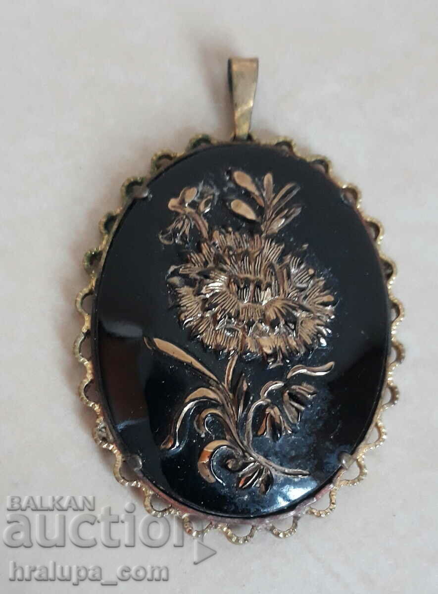 Стара Викторианска висулка медальон