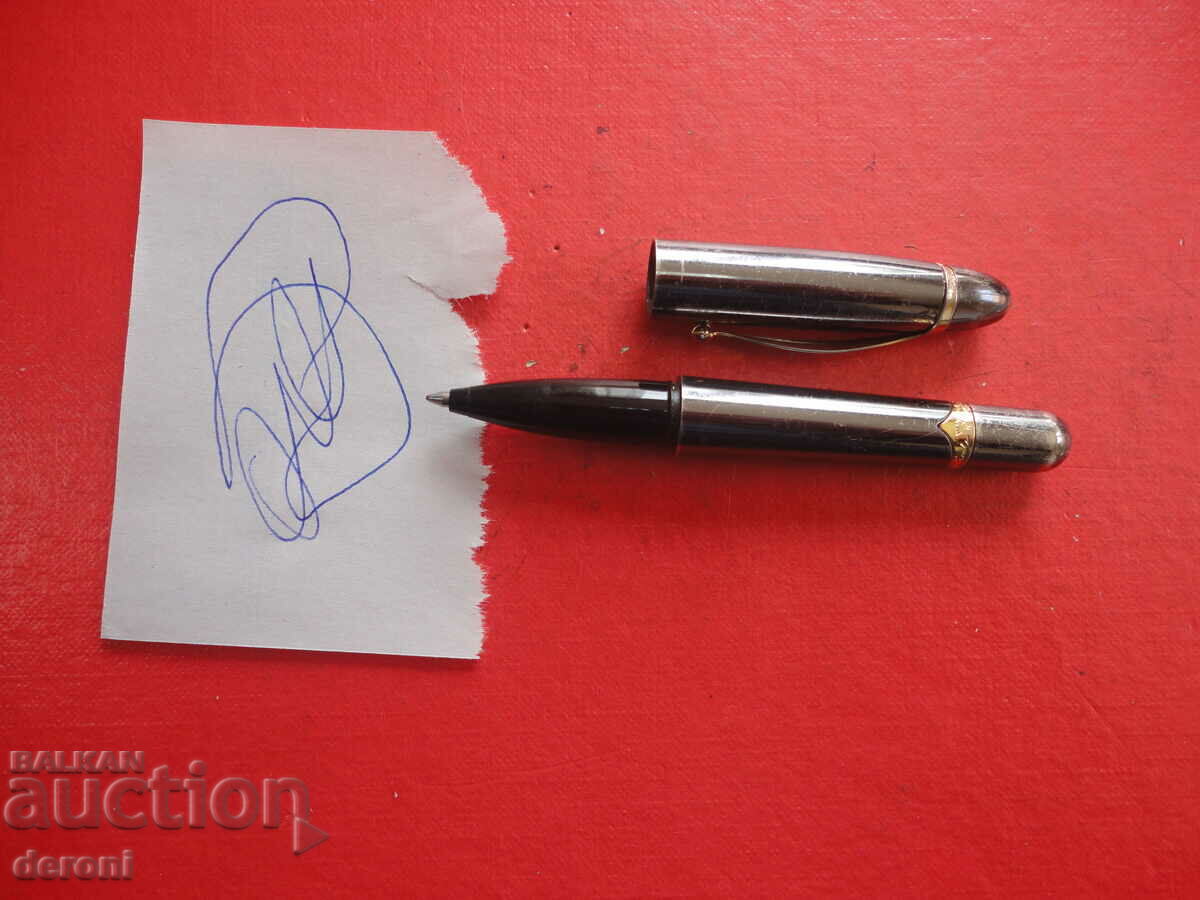 Παράδοση Υπέροχο στυλό στυλό Creeks Παράδοση Υπέροχο στυλό στυλό Creeks