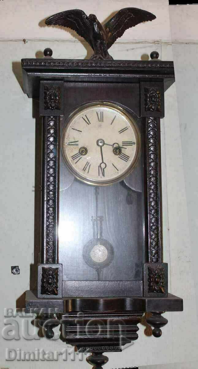 Стенен часовник за реставрация работи лош външен вид