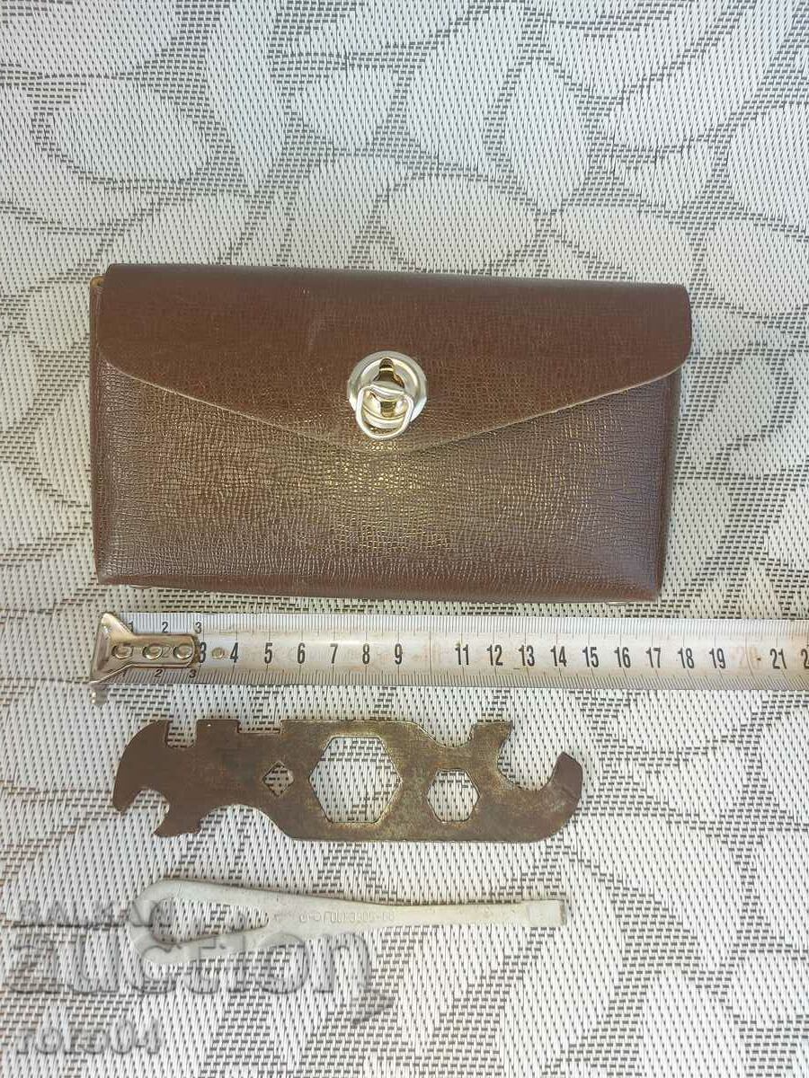 ΤΣΑΝΤΑ - ΕΡΓΑΛΕΙΑ - ΠΟΔΗΛΑΤΟ - 4 με τιμή 40.50 BGN | € 20.71 ΤΣΑΝΤΑ - ΕΡΓΑΛΕΙΑ - ΠΟΔΗΛΑΤΟ - 4 με τιμή 40.50 BGN | € 20.71