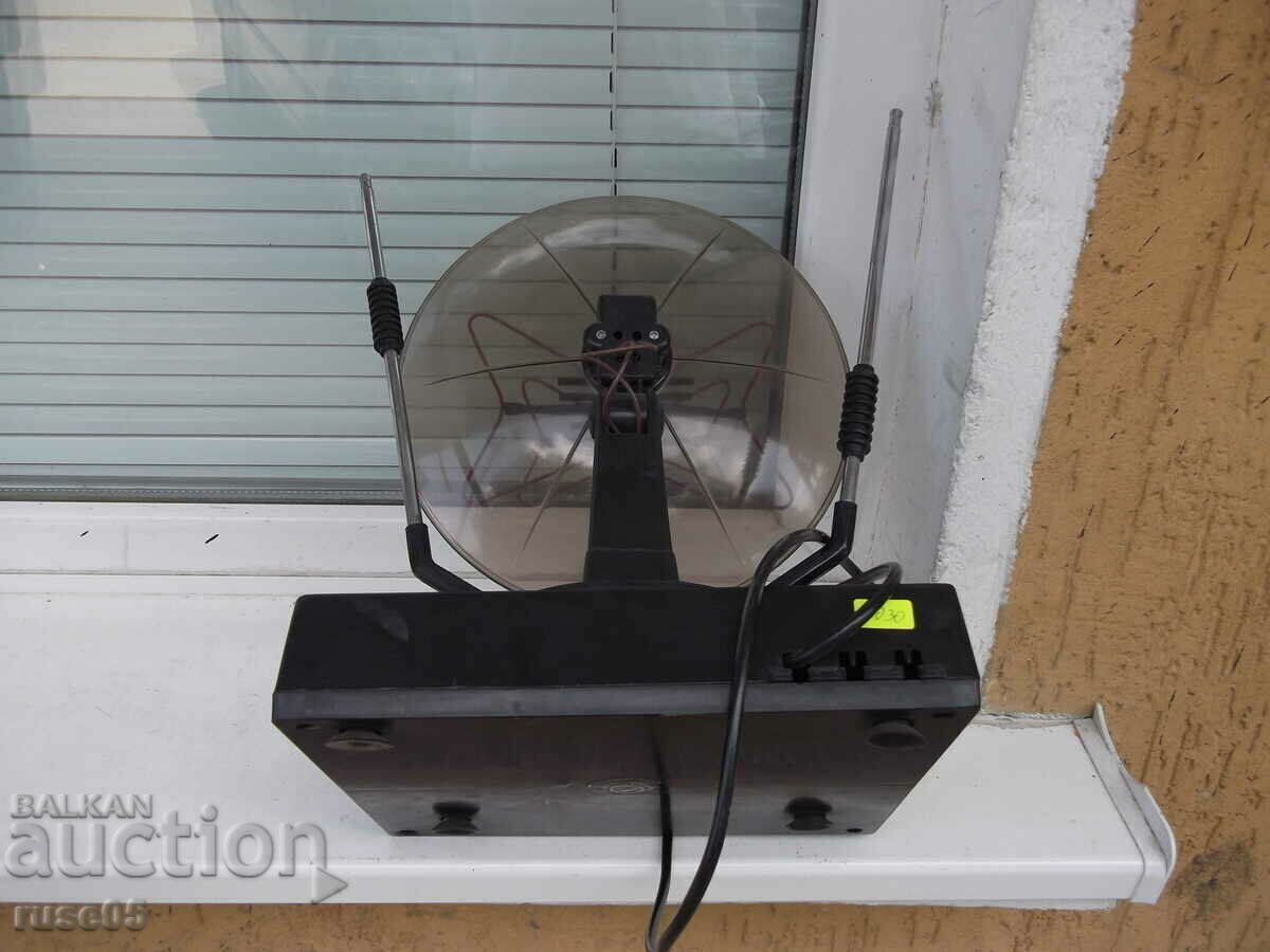 Antenna parabolic active internal (uhf, vhf and fm) - 6 Antenna parabolic active internal (uhf, vhf and fm) - 6