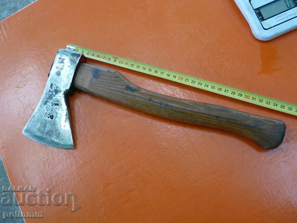 Παράδοση Παλαιό γερμανικό τσεκούρι - 328 Παράδοση Παλαιό γερμανικό τσεκούρι - 328