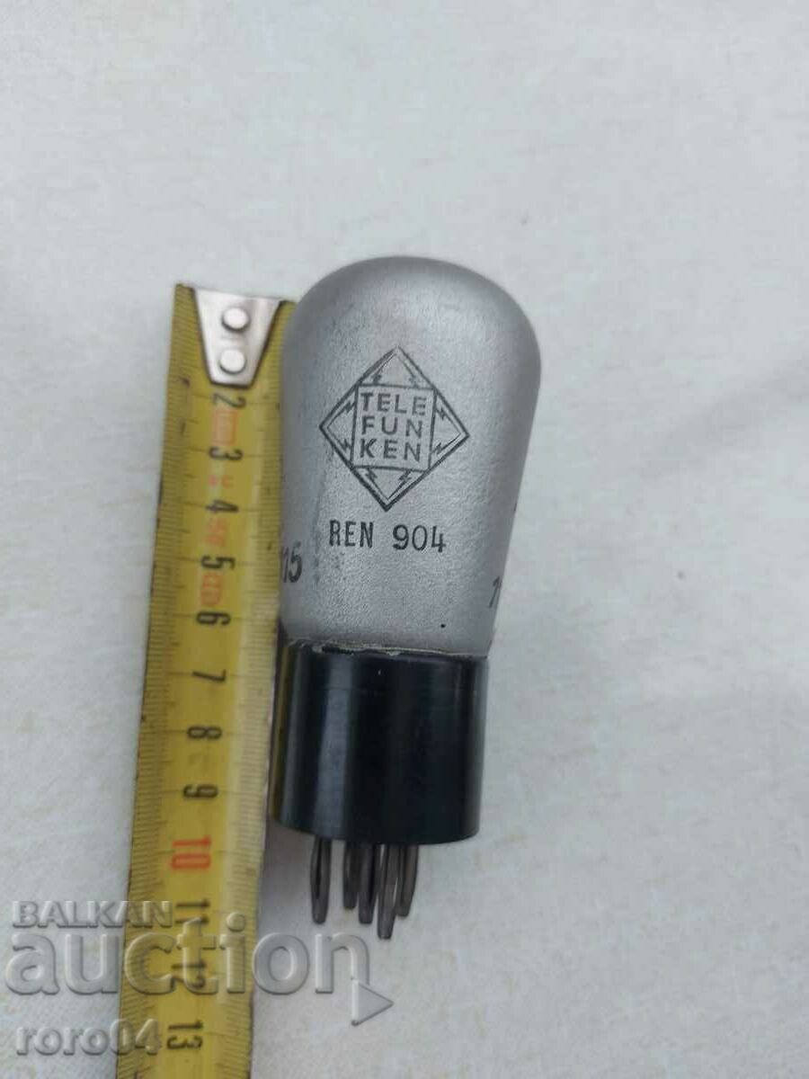 TELEFUNKEN REN 904 RADIO LAMP - 6 TELEFUNKEN REN 904 RADIO LAMP - 6