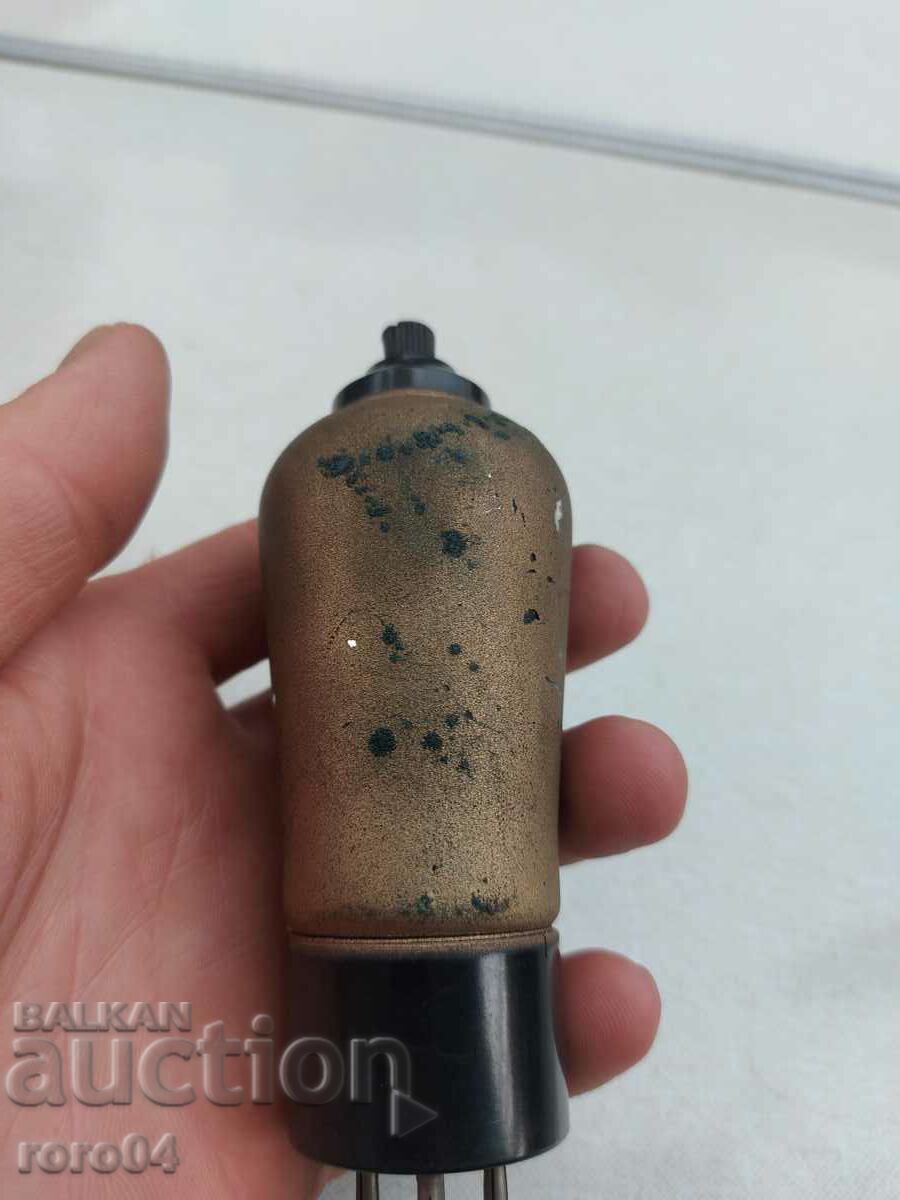 Δημοπρασία ΛΑΜΠΑ ΡΑΔΙΟΦΩΝΟΥ PHILIPS C 442 Δημοπρασία ΛΑΜΠΑ ΡΑΔΙΟΦΩΝΟΥ PHILIPS C 442