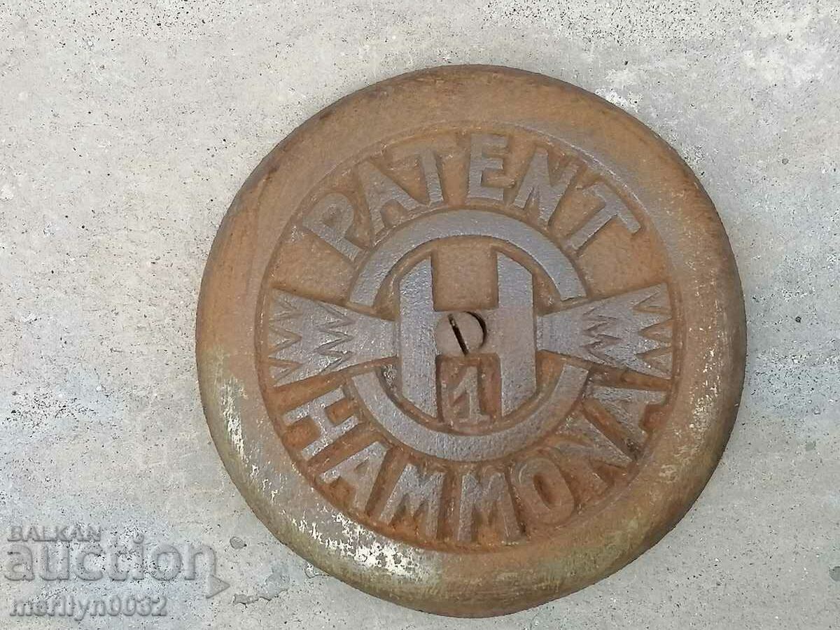 Cast iron emblem from an old German HAMONA stove - 6 Cast iron emblem from an old German HAMONA stove - 6
